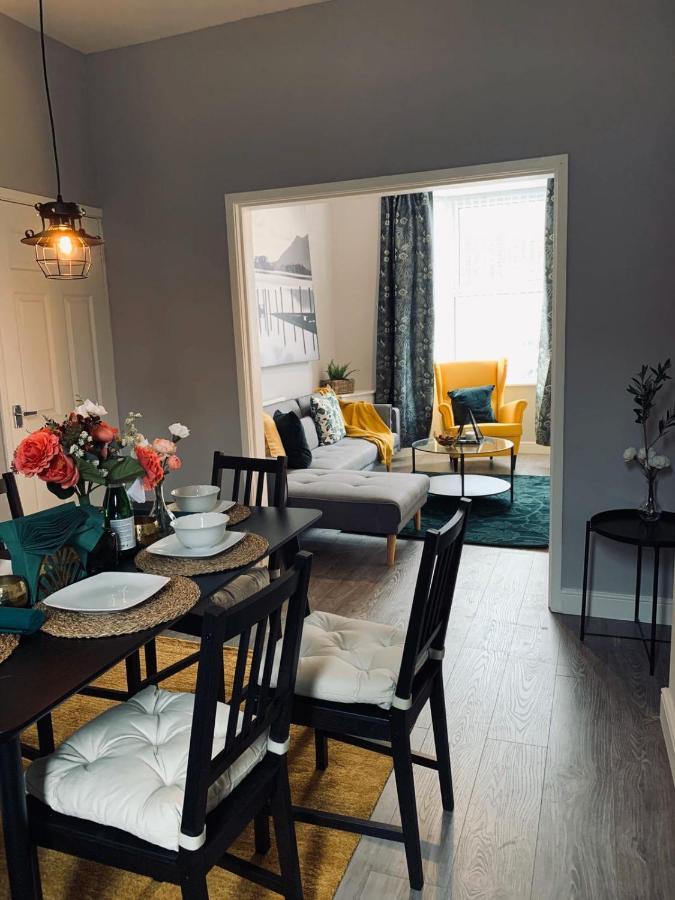Stylish, Spacious & Luxurious Home - Parking Liverpool Eksteriør bilde